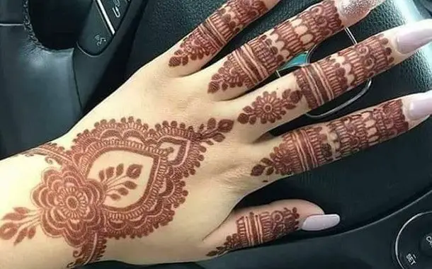 cost of a henna tattoo