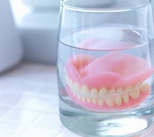 Dentures Soaking