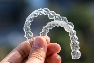 Pair of Retainers
