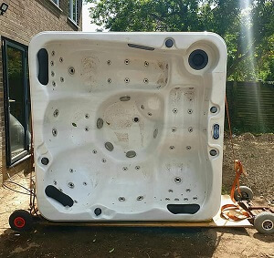 How to Move a Hot Tub