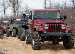 Multiple Jeeps With Lifts