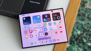 Samsung Galaxy Z Fold 8